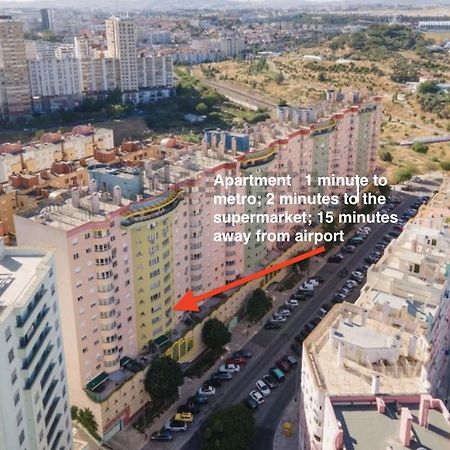 1-Minute Walk To The Metro And 2 To The Supermarket Lisboa Екстериор снимка